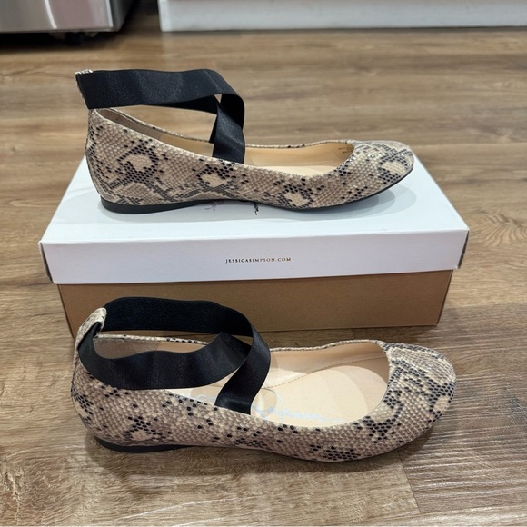 Jessica Simpson Mandalay Snakeprint Ballet Flats Size 8.5 NEW NIB - Picture 1 of 6